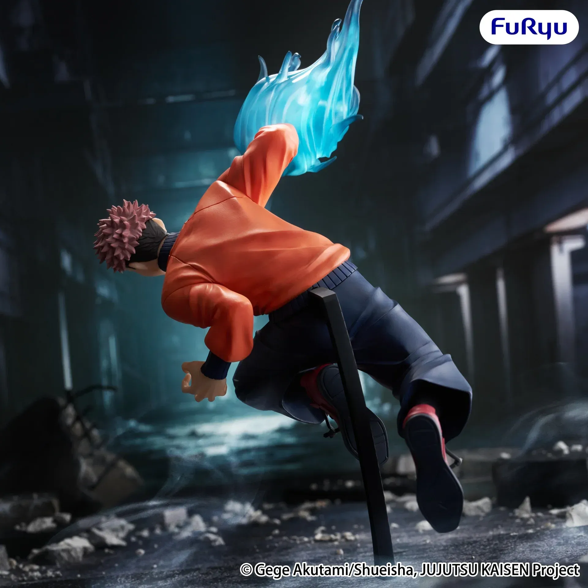 Figura Estatica Jujutsu Kaisen – FuRyu - Trio-Try-It - Itadori Yuji - Imagen 3